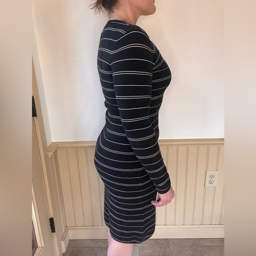 ATHLETA Weather Wool Knit Striped Black White Midi Sweater Dress Womens Small - Picture 4 of 9